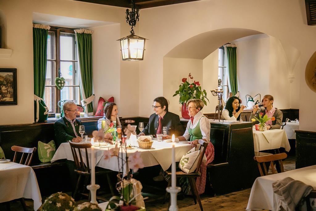 Hotel Gasthof Zur Post Sankt Gilgen Luaran gambar