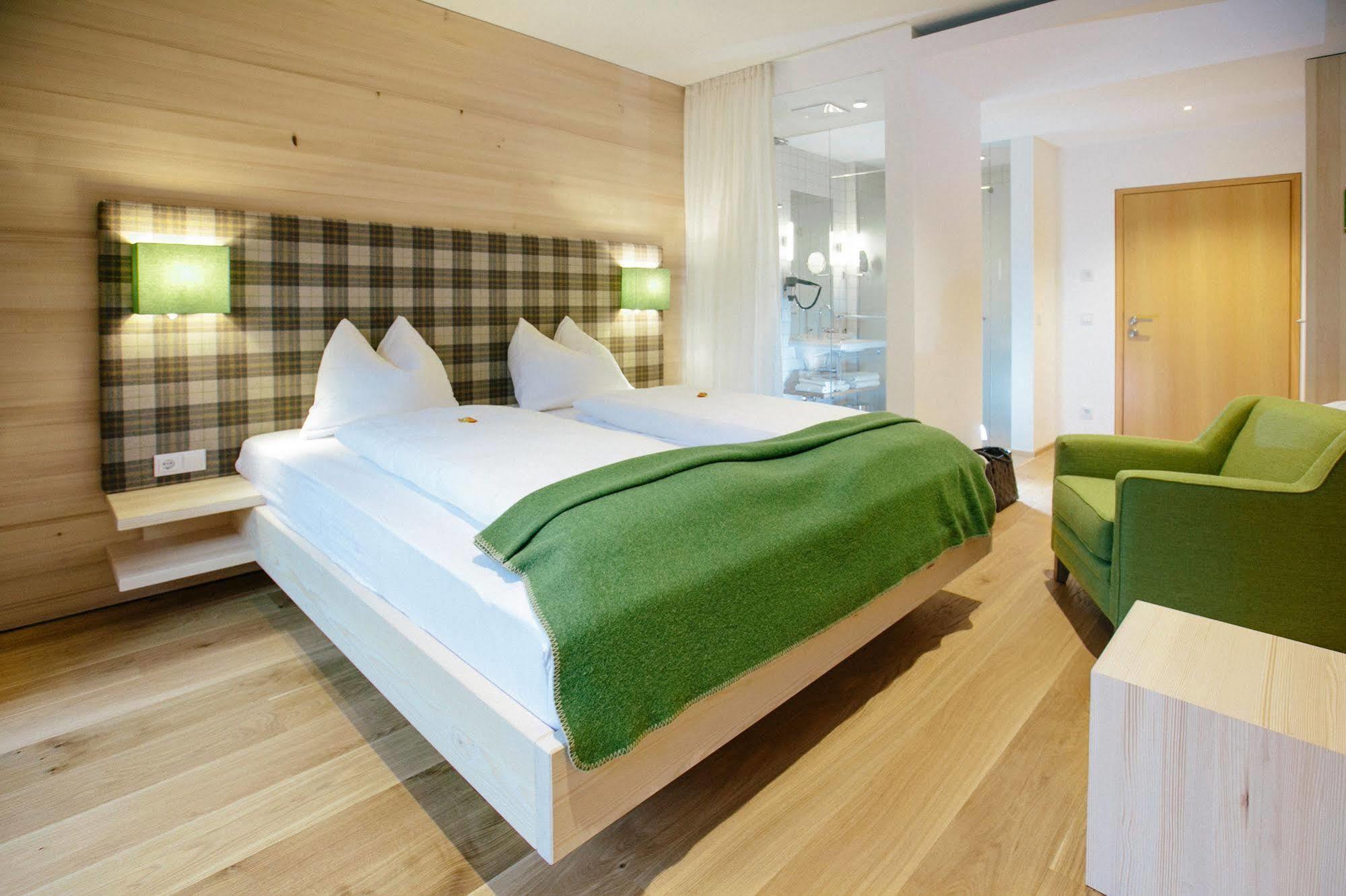 Hotel Gasthof Zur Post Sankt Gilgen Luaran gambar